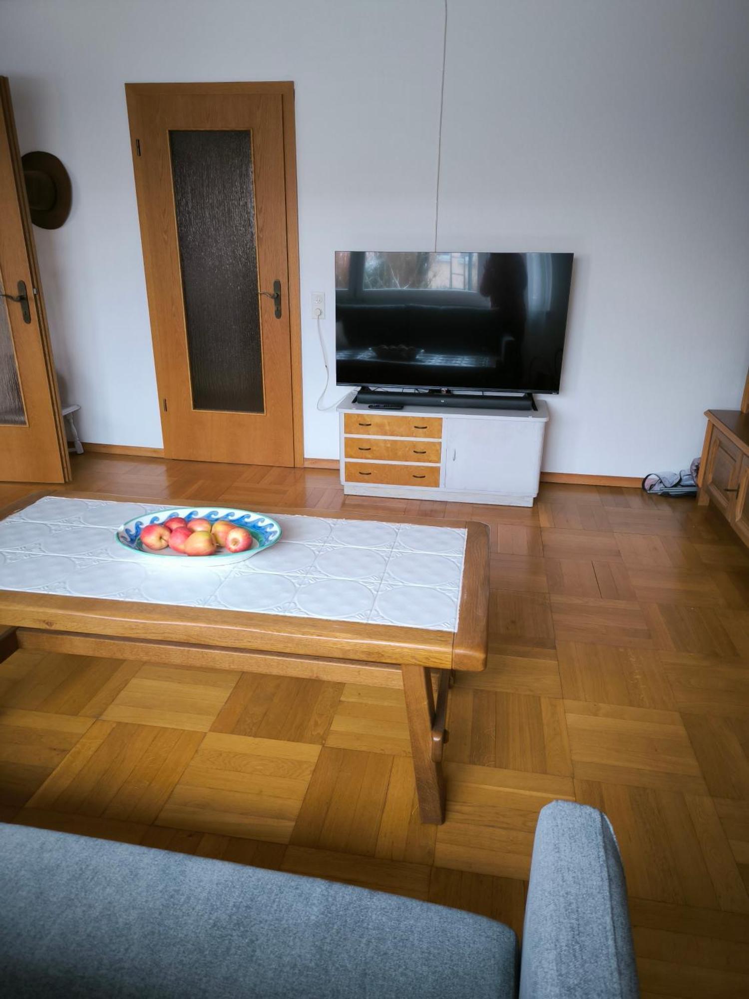 Aussichtsreich Apartment Kirchheim am Neckar ภายนอก รูปภาพ